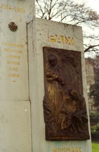  Monument aux morts du 102e Régiment d'Infanterie Territoriale (1991).